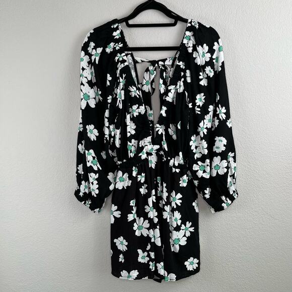 Topshop Black Daisy Floral Linen Long Sleeve V-Neck Short Romper 8/10 Medium NWT - Picture 14 of 14